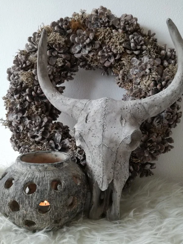 Skull cementlook 40cm