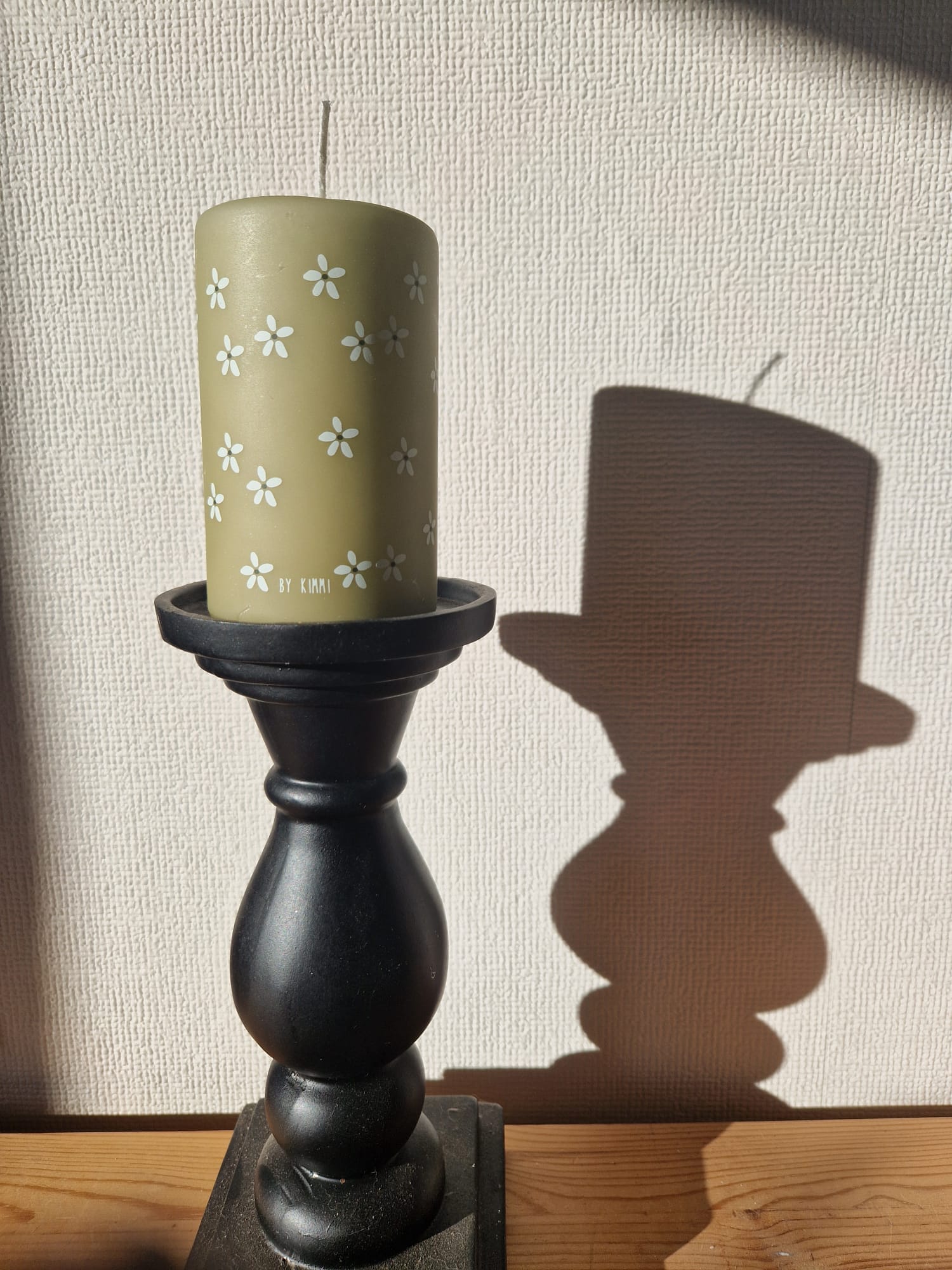 Stompkaars-flowers-Spring-donkergroen